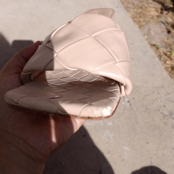 Bottega Veneta Sandals - Picture 7 of 13